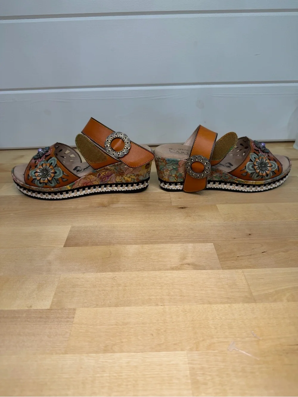 L'ATISTE Floral Embellished‎ Tan Wedge Sandals Boho